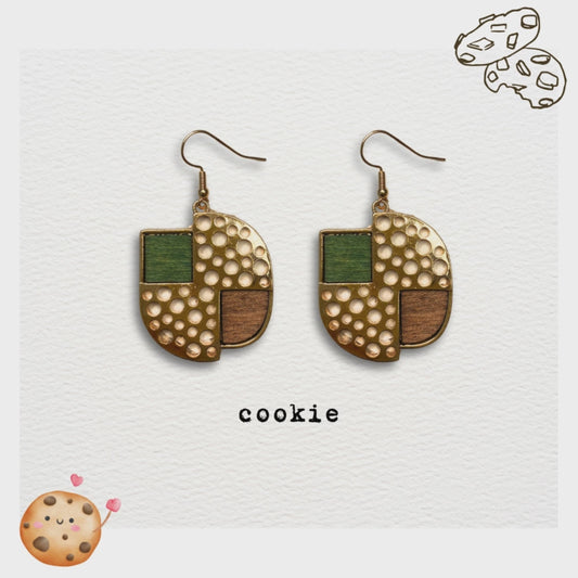 [ cookie ] Dangle wooden earring